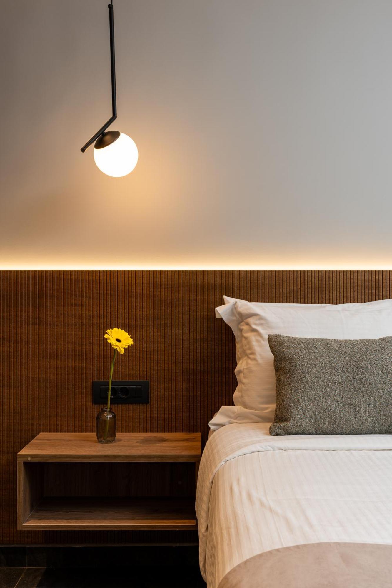 Omikron Luxury Residences Iraklion Buitenkant foto